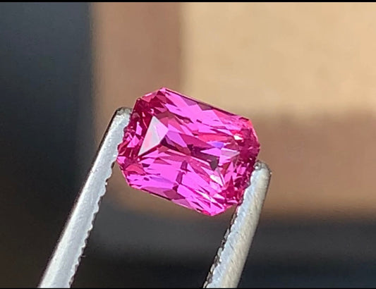 Saphir Rose • 1ct Bonnot Paris