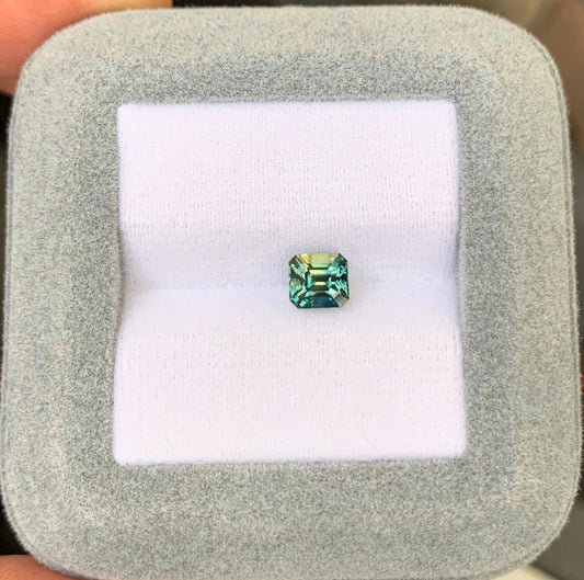 Saphir Teal de Madagascar