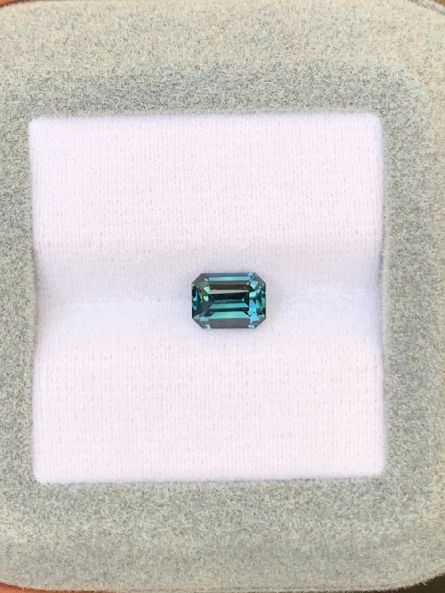 Saphir Teal de Madagascar