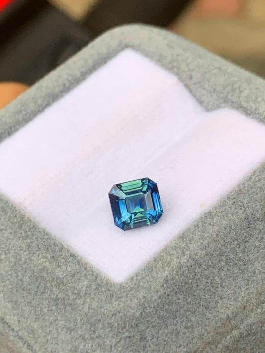 Saphir Teal de Madagascar