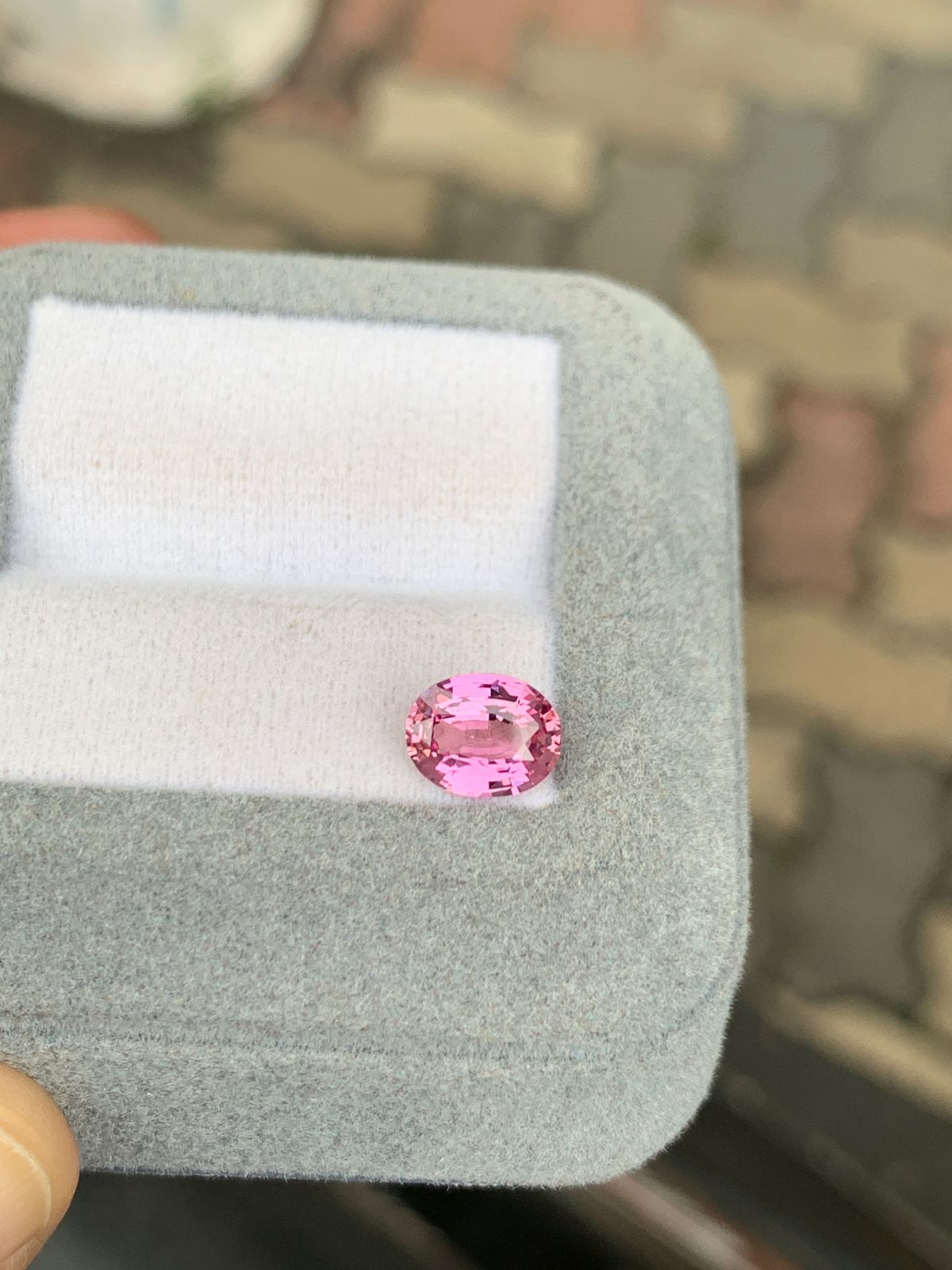 Saphir Padparadscha de Madagascar