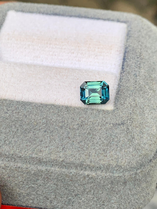 Saphir Teal de Madagascar