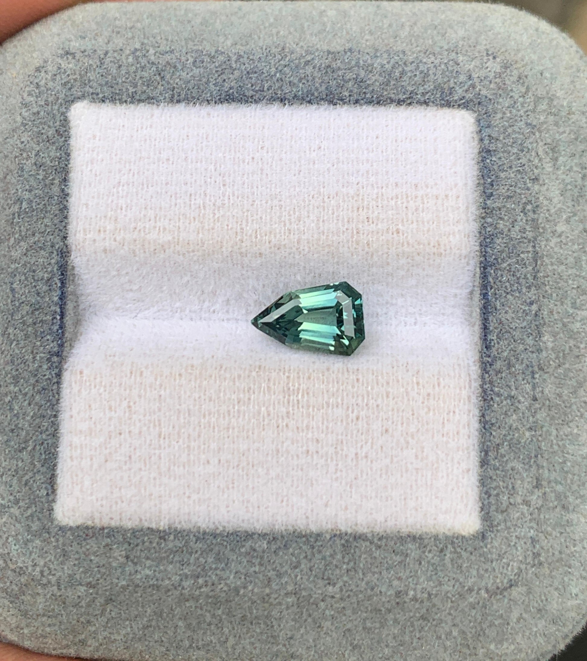 Saphir Teal de Madagascar