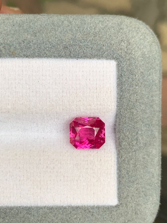saphir rose taille radiant