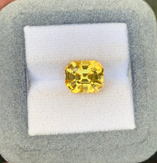 Saphir jaune du Sri Lanka