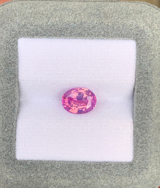 Saphir rose du Sri Lanka