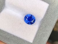Saphir bleu 2.9ct