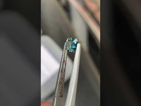 Saphir Teal de Madagascar