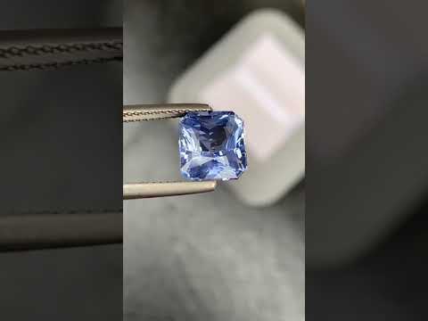 Saphir bleu du Sri Lanka
