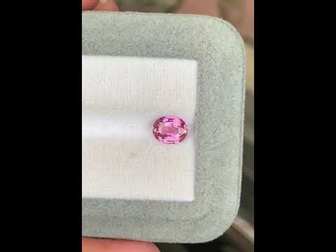 Saphir Padparadscha de Madagascar