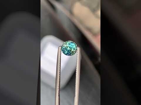 Saphir Teal de Madagascar