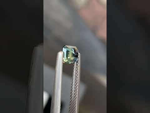 Saphir Teal de Madagascar